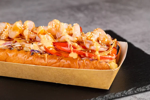 Gourmet Grilled Hot Dogs Shrimp Sauce Peppers Onions Fries Fresh — Stock Photo, Image