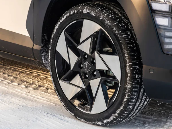 Novosibirsk Russia December 2023 Hyundai Kona Car Wheel Alloy Wheel — Stock Photo, Image