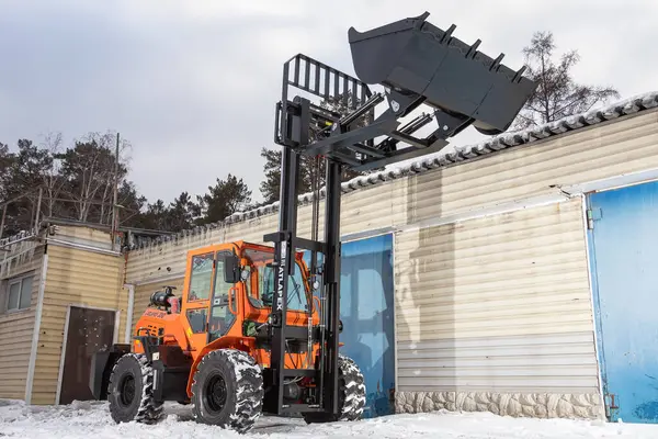 Novosibirsk Russia February 2024 Orange Tractor Loader Garage — 图库照片