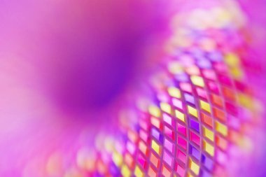 Üç boyutlu geometrik şekiller. Gerçekçi canlandırma tasarımı. Soyut renkli minimalist kompozisyon.