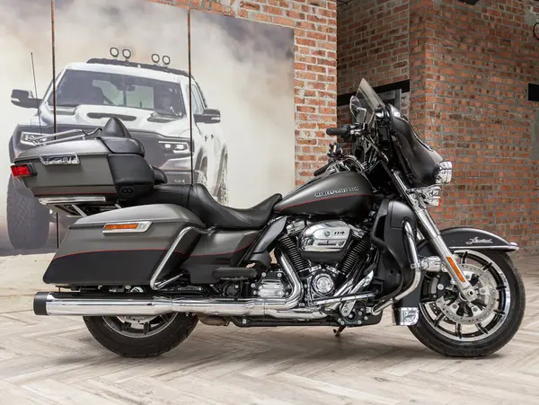 Novosibirsk Russia April 2024 Harley Davidson Motorcycle New Touring Motorcycle — 图库照片