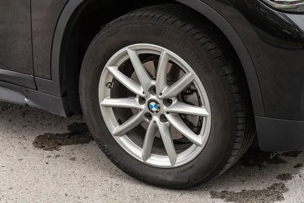 stock image Novosibirsk, Russia -  July 10, 2024: BMW X1 SDrive, close-up of the bumper, alloy wheel, car detailing, wheel