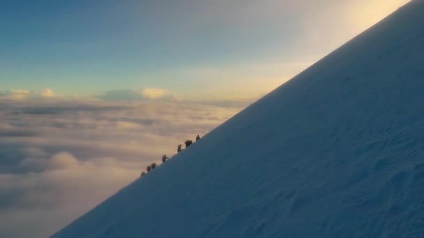 Montañistas Ascendiendo Volcán Citlaltepetl — Vídeos de Stock