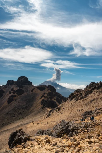 Una Vista Del Volcán Popocatepetl Desde Iztaccihuatl México —  Fotos de Stock