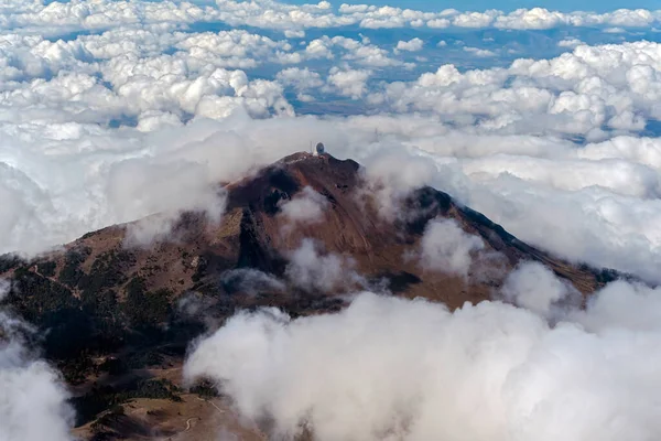 位于墨西哥普埃布拉州Sierra Negra火山顶部的大型毫米望远镜 — 图库照片