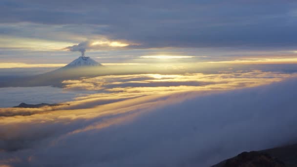 Volcán Cotopaxi Ecuador Atardecer — Vídeos de Stock