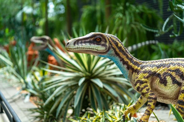 Chonburi Tailândia Outubro 2022 Pequenos Dinossauros Para Decoração Jardins Nongnooch — Fotografia de Stock