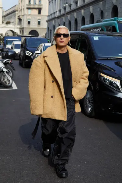 Milan Italy February 2024 Brian Boy Sebelum Onitsuka Tiger Fashion — Stok Foto