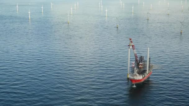 Aerial Holland Ijmuiden Vindmøllepark Opførelse Nordsøen – Stock-video