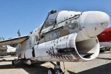 Chino California, 15 Nisan 2023: Geçmişte kullanılan uçakların şöhret sergisi