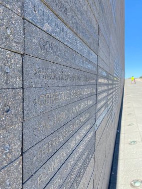 Memory Park, Buenos Aires 'te (Arjantin) devlet terörünün kurbanlarını hatırlamak için kurulmuş bir kamu alanıdır.