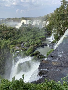 Iguazu Şelaleleri, Şelaleler, Şelaleler, Şelaleler, Ormanlar Iguazu Arjantin, UNESCO 'nun Dünya Mirası Bölgesi.