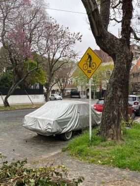 Buenos Aires, Arjantin 'de güzel mimarisi olan bir bina. Eklektik stil mimarisi ve hareketli şehir hayatıyla tanınır..