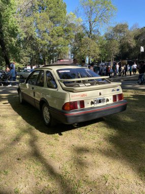 Arjantin: Gündüz araba fuarı, San Isidro otoklasika, Buenos Aires.