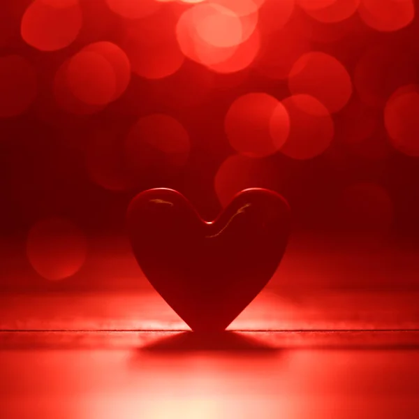 Одиночне Серце Червоний Боке Абстрактний Фон Стокове Фото