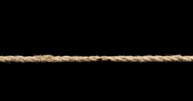 İp gerildi ve yavaşça parçalandı, sonunda koptu ve ikiye ayrıldı. Boşanma, teslim tarihleri, başarısızlık ya da sinir gerginliği gibi stresli durumları gösteren kavram.