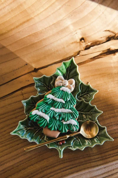 Christmas Tree Shaped Cookie Plate Image En Vente