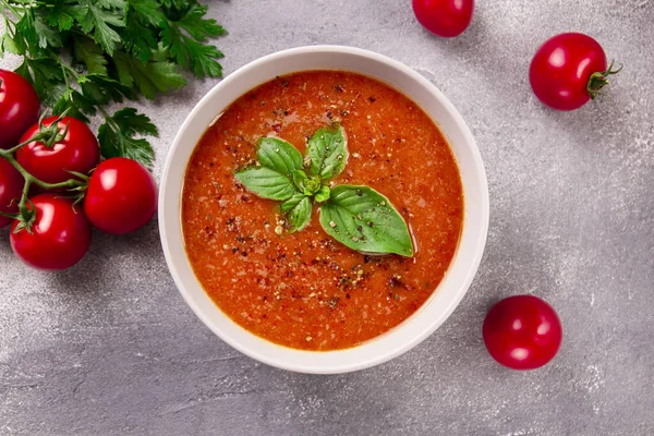 Homemade Tomato Cream Soup Basil Spices Gray Background — Stock Photo, Image