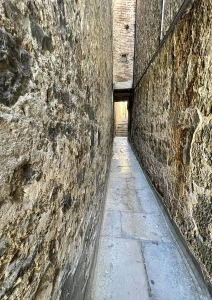 Kota Abad Pertengahan Dari Dole France Covid Lockdown Quarantaine — Stok Foto