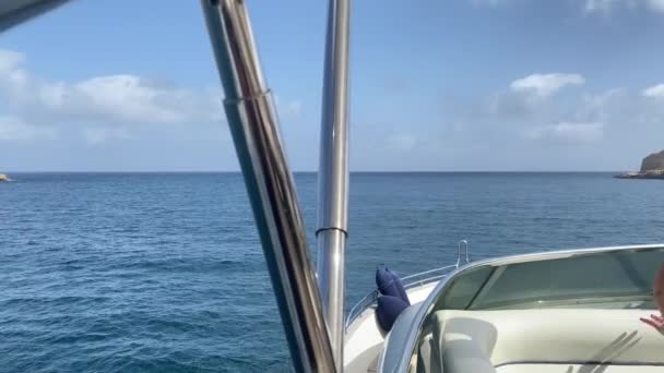 Malta Island Odhaluje Střelu Jachty Vysoce Kvalitní Záběry — Stock video