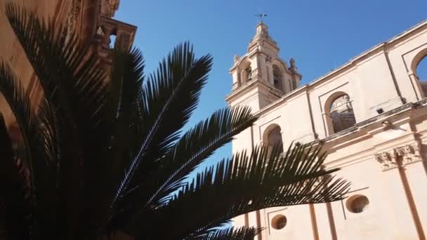 Mdina Malta November 2023 Klocka Torn Pauls Cathedral Tyst Stad — Stockvideo