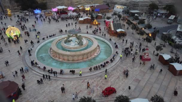 Valleta Malta 2023 Fontana Tritone Durante Festività Natalizie Aereo Filmati — Video Stock