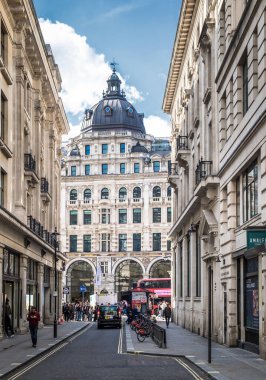 Londra, İngiltere, Eylül 2022, Soho 'daki Little Argyll Sokağı manzarası