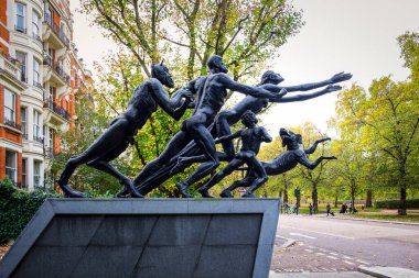 İngiltere, Birleşik Krallık, 2 Kasım 2022, Pan Heykeli ya da Hyde Park 'taki Yeşil Hücum görüşü Sir Jacob Epstein tarafından tasarlandı.