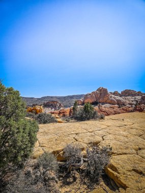 Utah 'taki Grand Staircase-Escalante Ulusal Anıtı' ndaki Red Top Loop 'taki kaya oluşumu görüntüsü