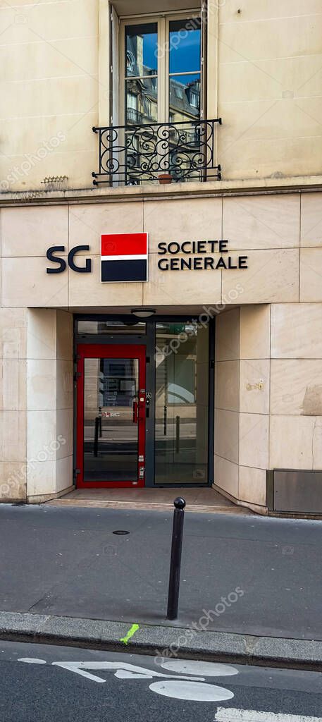 Paris, France, Mars 25th 2025, view of the the Socite Generale bank entrance at Commerce Street in the 15th district