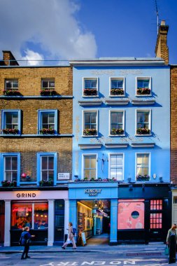 Londra, İngiltere, 29 Eylül 2022, Soho, Gaga Caddesi 'ndeki Kingly Court girişi.