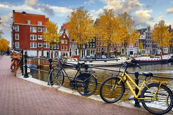 Vélo Sur Canal Amsterdam Ville Paysage Urbain Pittoresque Aux Pays — Photo