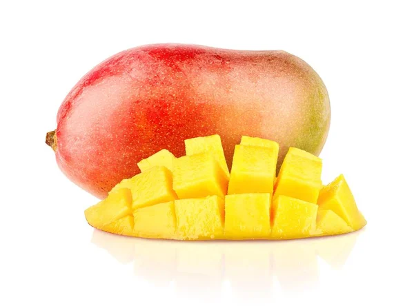 Yarısı Kesilmiş Egzotik Meyveler Beyaz Arka Planda Sarı Hamurlu Taze — Stok fotoğraf