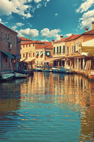 Island Murano Venice Italy Scenic View Canal Boats Docks Water — Stock Photo, Image