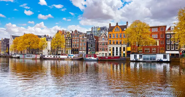 Amesterdão Países Baixos Vista Panorâmica Dos Canais Cidade Amsterdam Casas — Fotografia de Stock