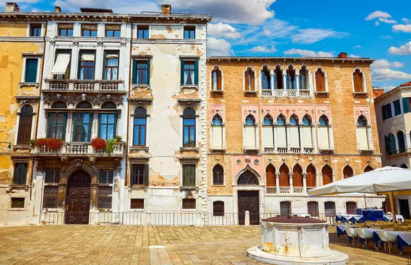 Венеция Венеция Италия Античные Здания Традиционные Итальянские Курсивы — стоковое фото