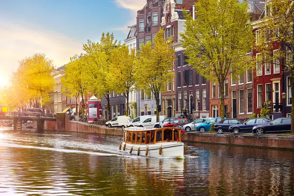 Амстердам Голландия Нидерланды Река Амстел Каналы Лодки Лицензионные Стоковые Фото