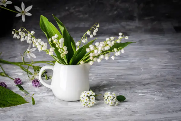 Bouquet Frühling Weiße Maiglöckchen Florales Stillleben Auf lizenzfreie Stockbilder