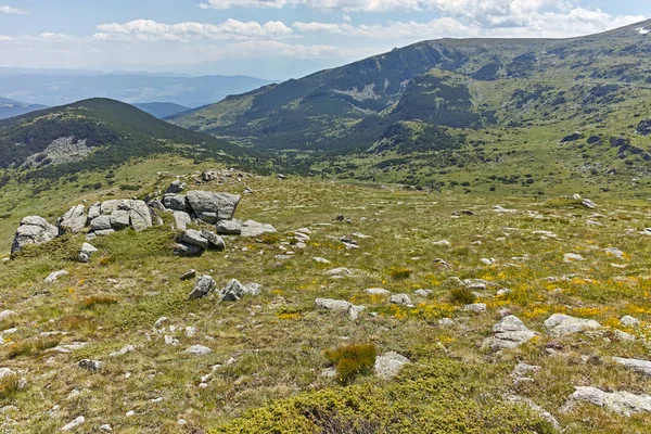 Increíble Paisaje Verano Montaña Rila Cerca Del Embalse Belmeken Bulgaria —  Fotos de Stock