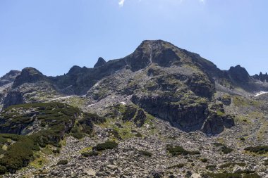 Rila Dağı inanılmaz manzara yakın korkunç göl, Bulgaristan