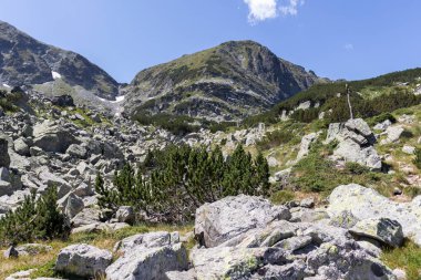 Rila Dağı inanılmaz manzara yakın korkunç göl, Bulgaristan