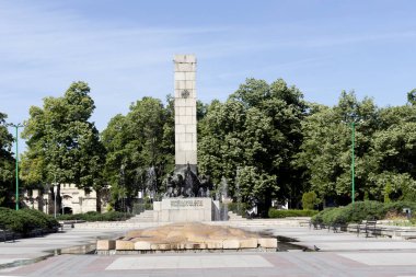 VIDIN, BULGARIA - 23 Mayıs 2021: Bulgaristan 'ın Vidin kentindeki Tipik İnşaat ve Sokak