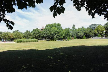 LAUSANNE, SWitzERLAND - 18 Haziran 2023: Tipik Lozan şehri, Vaud Kantonu, İsviçre