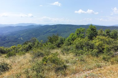 Rudina Dağı, Pernik Bölgesi, Bulgaristan 'ın İnanılmaz Yaz Manzarası