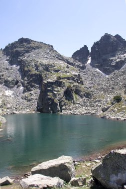 Rila Dağı inanılmaz manzara yakın korkunç göl, Bulgaristan