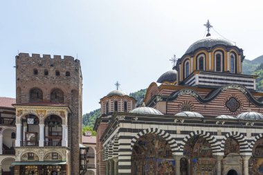 RILA MONASTERY, BULGARIA - 24 Haziran 2021: Rila (Rila Manastırı), Kyustendil Bölgesi, Bulgaristan 'daki Saint Ivan (John) Manastırı' nın iç manzarası
