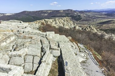 Perperikon arkeolojik alanı kalıntıları, Kırcaali Bölgesi, Bulgaristan