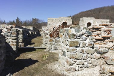 Antik Roma kalesi Trajan Kapısı harabeleri, Sofya Bölgesi, Bulgaristan