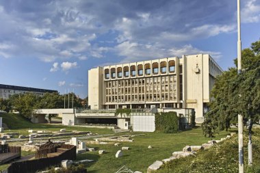 STARA ZAGORA, BULGARIA - 5 Ağustos 2018: Bulgaristan 'ın Stara Zagora kentinin merkezi Panorama