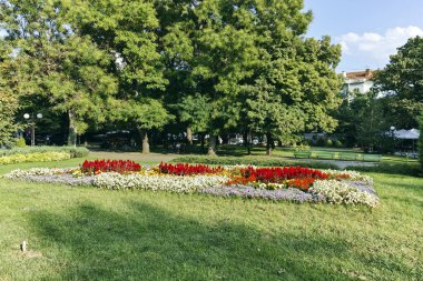 STARA ZAGORA, BULGARIA - 5 Ağustos 2018: Bulgaristan 'ın Stara Zagora kentinin merkezi Panorama